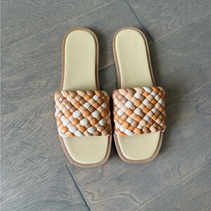 Woven Tan and Cream Slide Sandals
